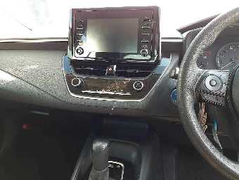 TOYOTA COROLLA TOURING 2020 Image 10