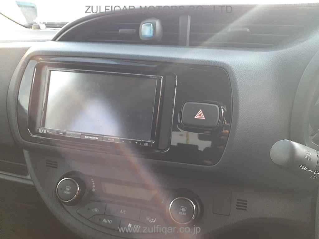 TOYOTA VITZ 2020 Image 10