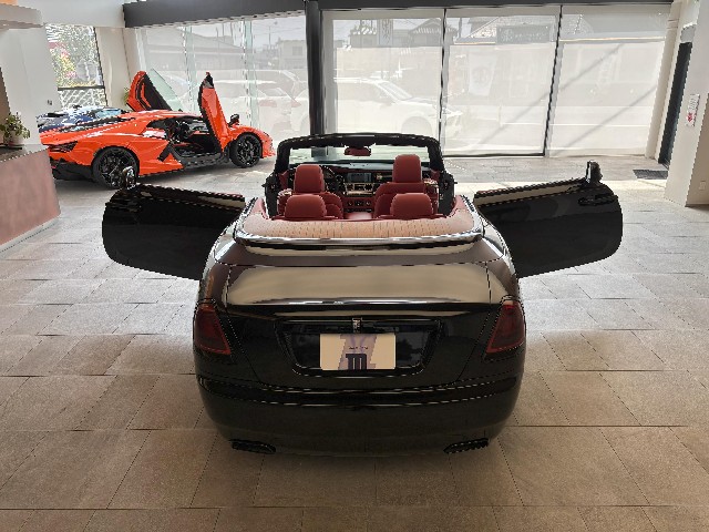 ROLLS ROYCE DAWN 2016 Image 20