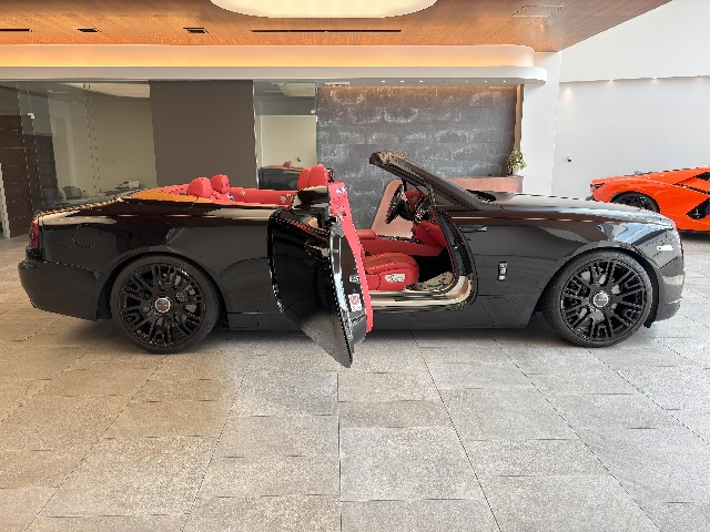 ROLLS ROYCE DAWN 2016 Image 22