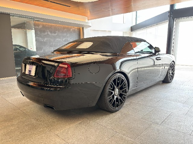 ROLLS ROYCE DAWN 2016 Image 27