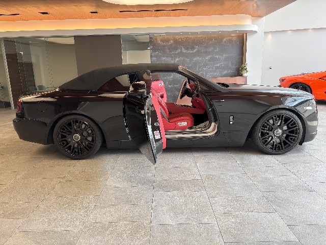 ROLLS ROYCE DAWN 2016 Image 32