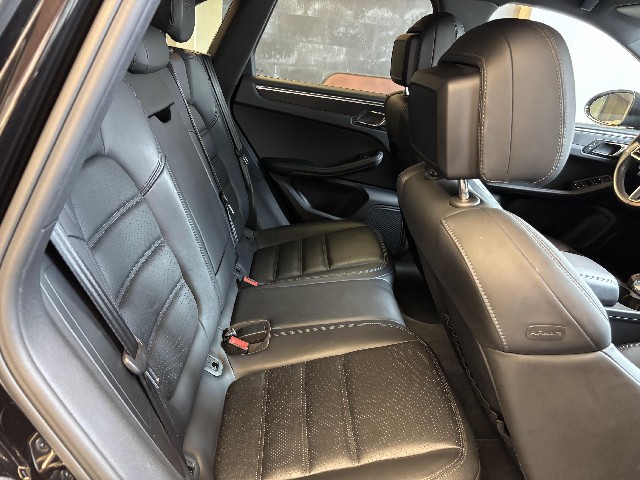 PORSCHE MACAN 2017 Image 31