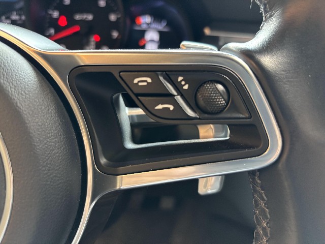 PORSCHE MACAN 2017 Image 38