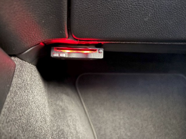 PORSCHE MACAN 2017 Image 50