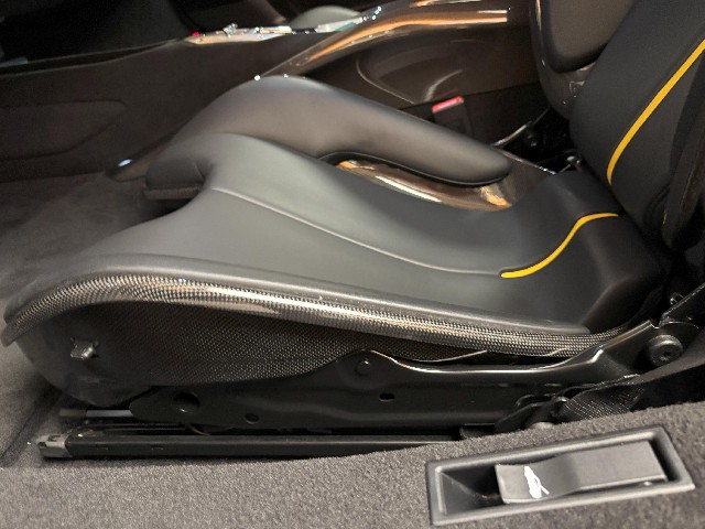 FERRARI SF90 STRADALE 2021 Image 46