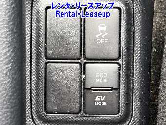 TOYOTA AQUA 2020 Image 9