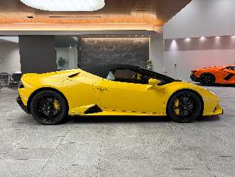 LAMBORGHINI HURACAN 2019 Image 14