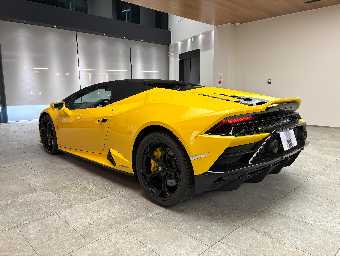 LAMBORGHINI HURACAN 2019 Image 17