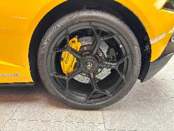LAMBORGHINI HURACAN 2019 Image 20