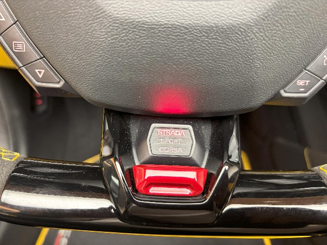 LAMBORGHINI HURACAN 2019 Image 43