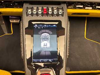 LAMBORGHINI HURACAN 2019 Image 39