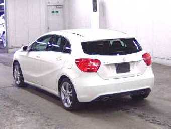 MERCEDES BENZ A CLASS 2014 Image 2