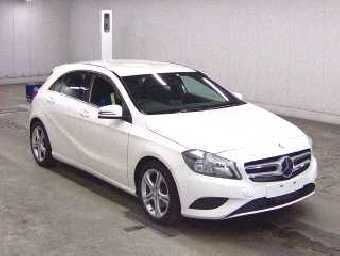 MERCEDES BENZ A CLASS 2014 Image 4