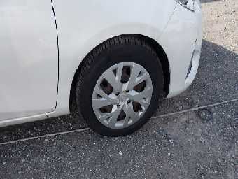 TOYOTA VITZ 2017 Image 12