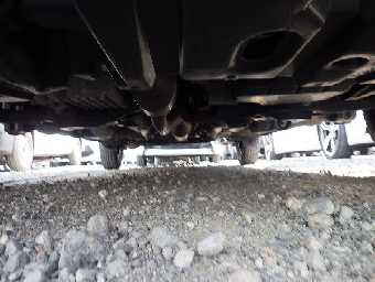 TOYOTA VITZ 2017 Image 13