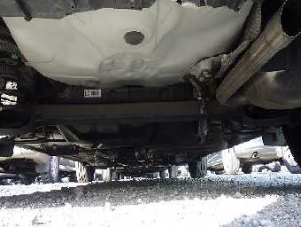 TOYOTA VITZ 2017 Image 13