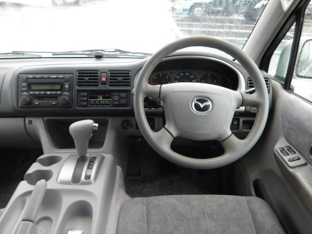 MAZDA BONGO FRIENDEE 2002 Image 20