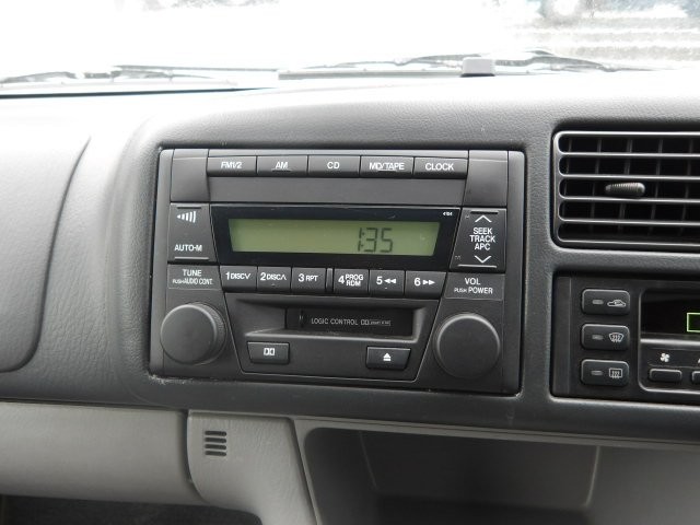 MAZDA BONGO FRIENDEE 2002 Image 22