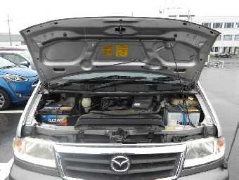 MAZDA BONGO FRIENDEE 2002 Image 17