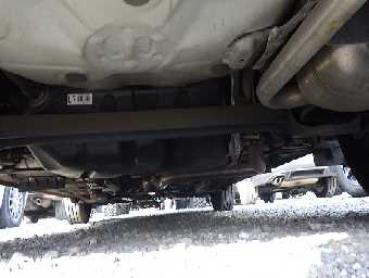 TOYOTA VITZ 2017 Image 14