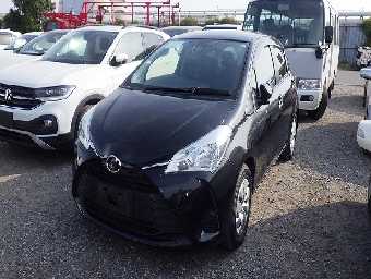 TOYOTA VITZ 2017 Image 1