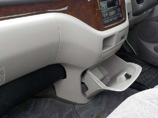 TOYOTA REGIUSACE 2001 Image 23