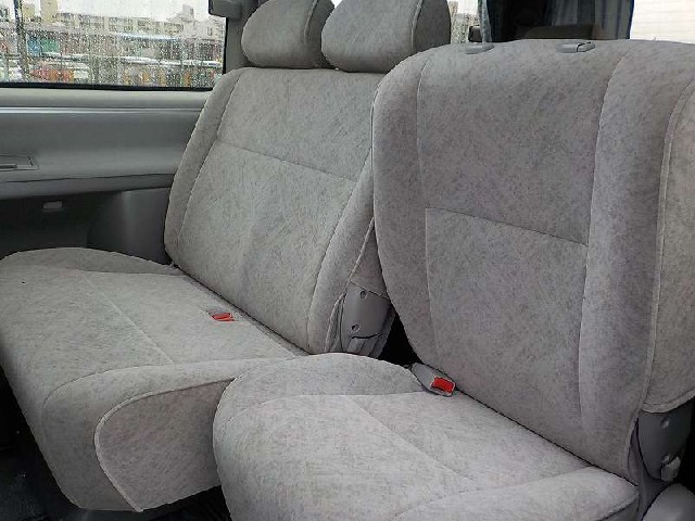 TOYOTA REGIUSACE 2001 Image 25