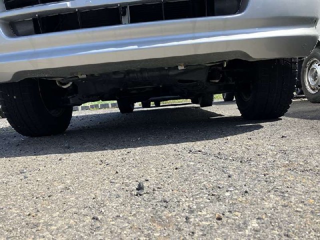 TOYOTA REGIUSACE 2001 Image 29