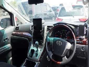 TOYOTA ALPHARD 2012 Image 5