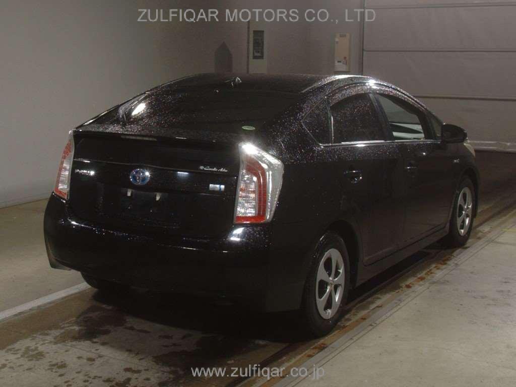 TOYOTA PRIUS 2014 Image 2