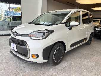 TOYOTA SIENTA 2024 Image 1