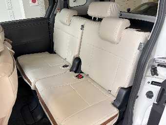 TOYOTA SIENTA 2024 Image 28