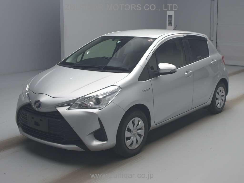 TOYOTA VITZ 2017 Image 1