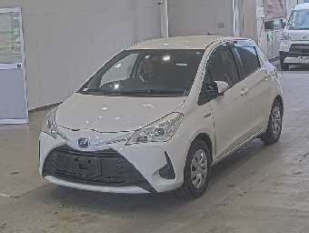 TOYOTA VITZ 2018 Image 1