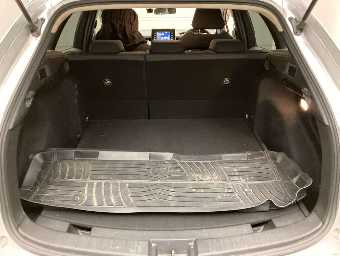 TOYOTA COROLLA TOURING 2019 Image 9