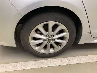 TOYOTA COROLLA TOURING 2019 Image 10