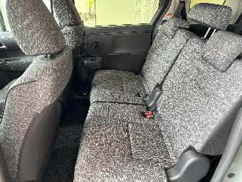 TOYOTA SIENTA 2023 Image 28