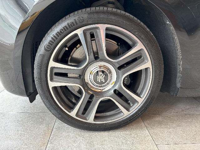 ROLLS ROYCE GHOST 2016 Image 19