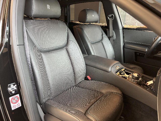 ROLLS ROYCE GHOST 2016 Image 39