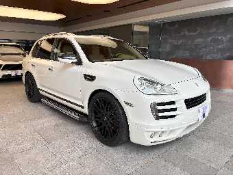 PORSCHE CAYENNE 2010 Image 3