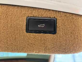 PORSCHE CAYENNE 2010 Image 27