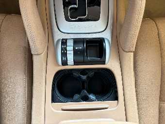 PORSCHE CAYENNE 2010 Image 38