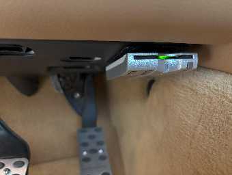 PORSCHE CAYENNE 2010 Image 41