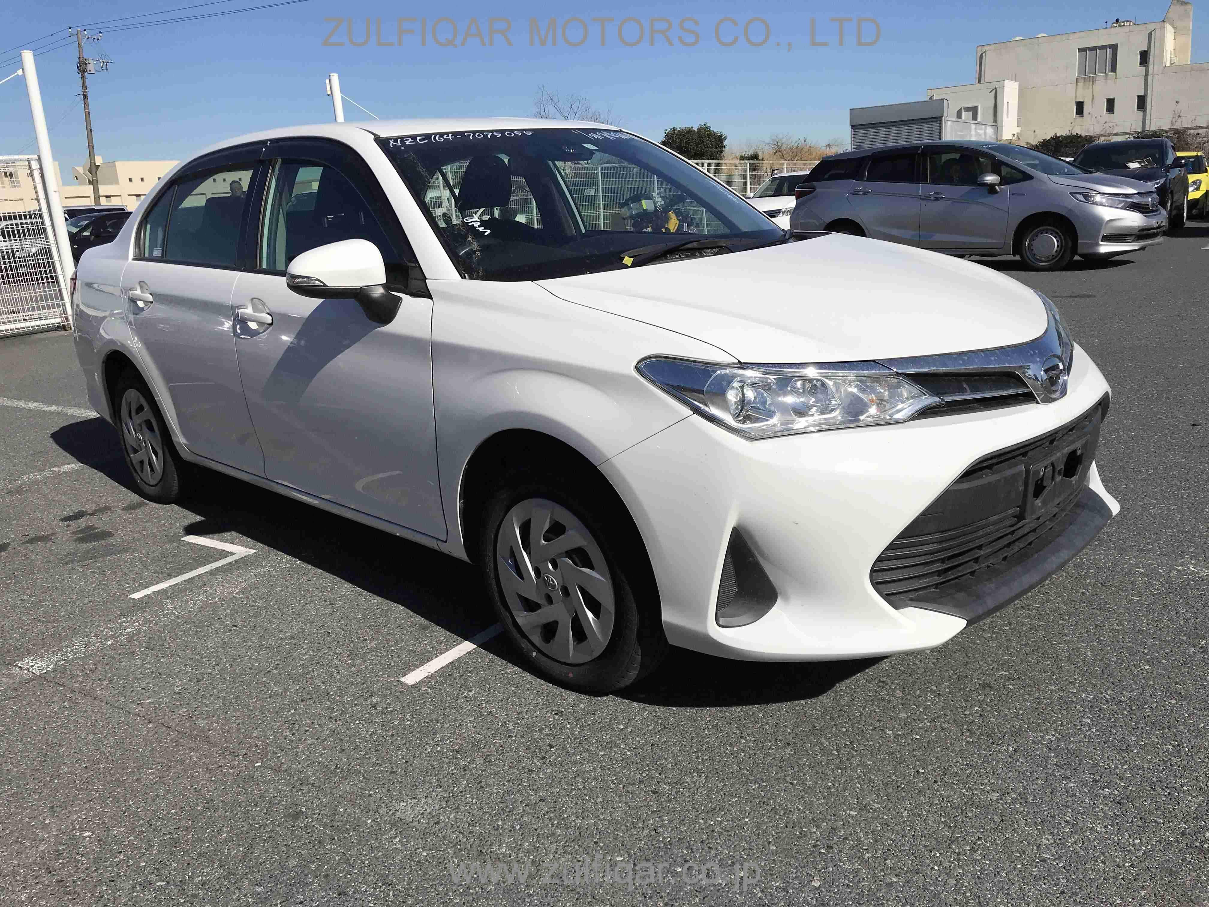 TOYOTA COROLLA AXIO 2019 Image 12
