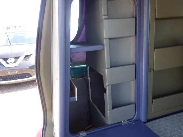 VOLKSWAGEN VANAGON 1993 Image 29