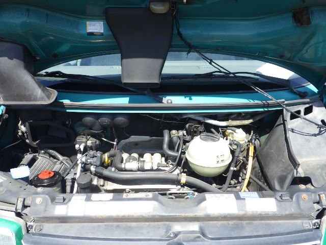 VOLKSWAGEN VANAGON 1993 Image 39