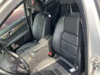 MERCEDES BENZ C CLASS 2010 Image 12