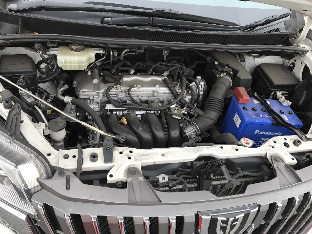 TOYOTA ESQUIRE 2019 Image 25