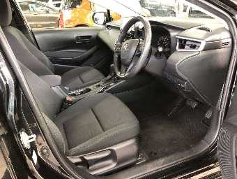 TOYOTA COROLLA TOURING 2019 Image 5